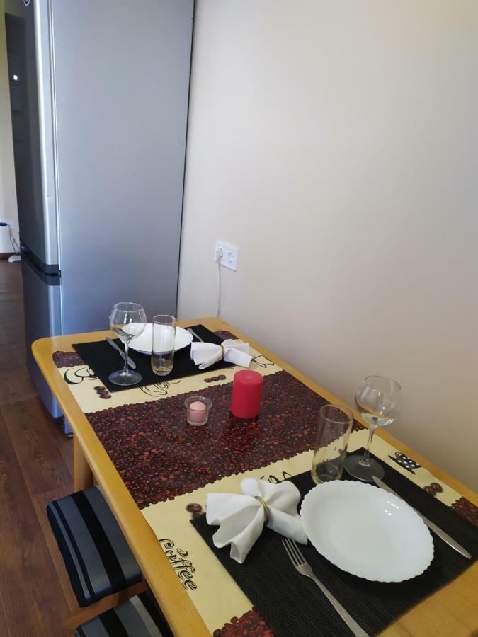 Comfortable Apartments Ривне Екстериор снимка